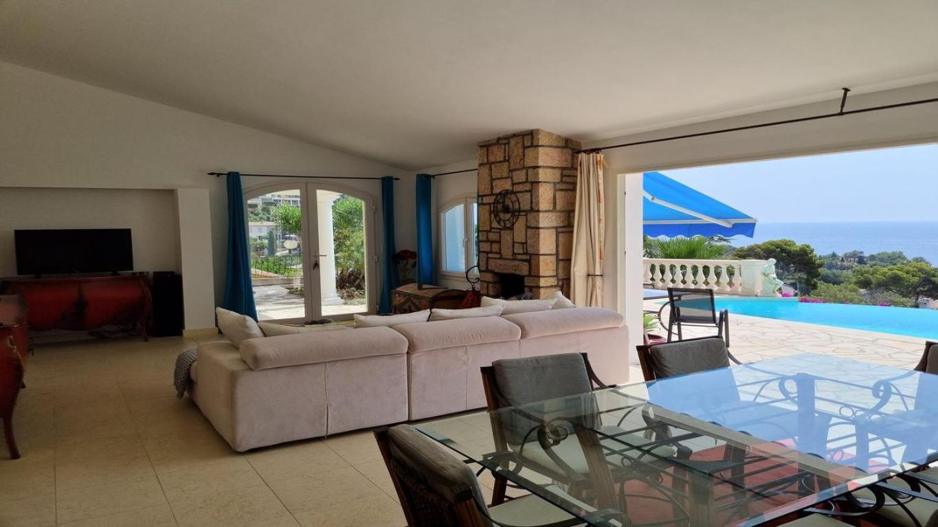 Clajo 2461 Villa Ле Исамбр Екстериор снимка